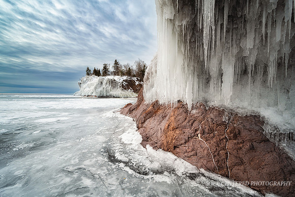 Moody Lake Superior winter sene, Tettegouche State park 1