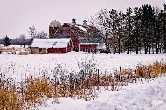 Barn on Reichel, winter