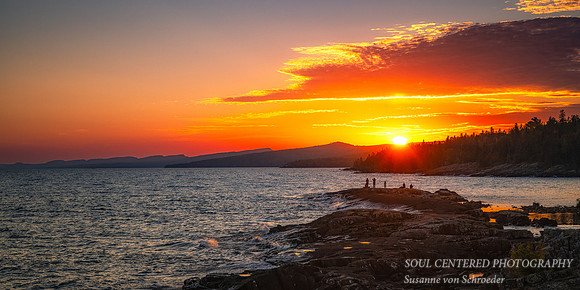 Sunset, Sawtooth Mountains, Grand Marais, Oct. '25 2, panorama