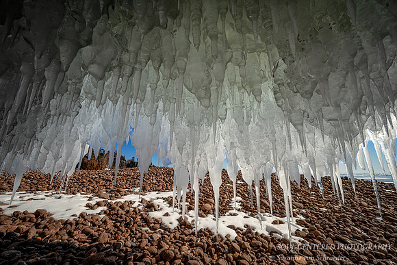 Ice Cave near Tettegouche State park 2