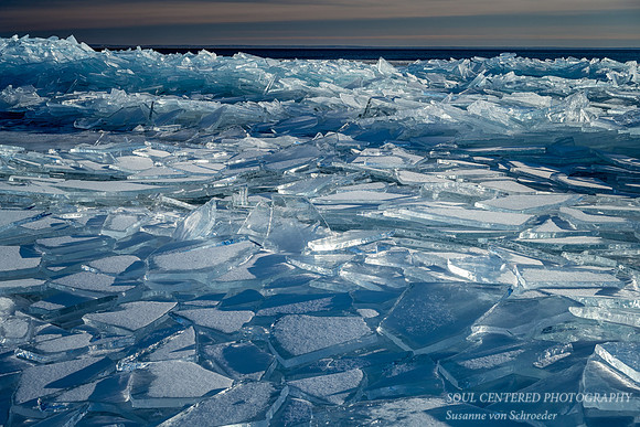 Blue Ice piled up, Stoney Point