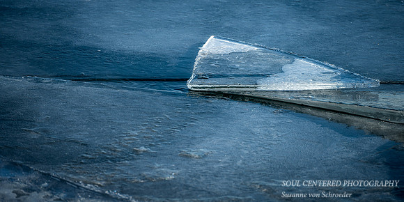 Blue Ice shard 1