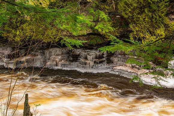 Presque Isle River with icicles