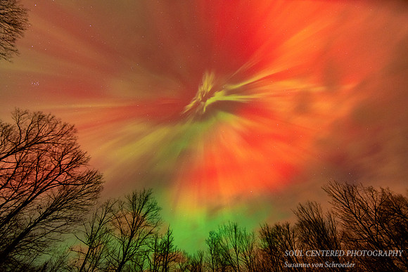 Red Green Aurora, 11.11.'25 8