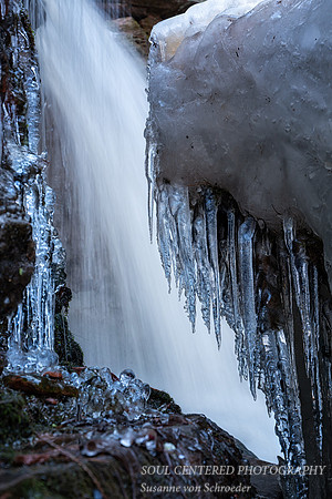 Lost Creek Falls, with icicles, March '26