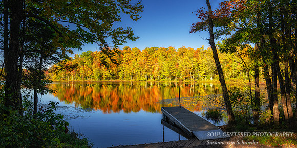 Fall colors at Perch Lake, Sept. '26, panorama