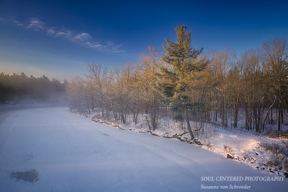 Winter morning at the Flambeau river