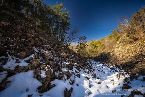 Blue Hills Felsenmeer, early March '24 2