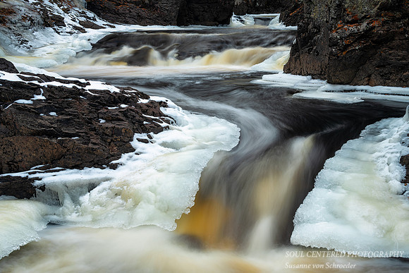 The Cascade River with ice 1