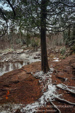 A dusting of snow at the Temperance River 2