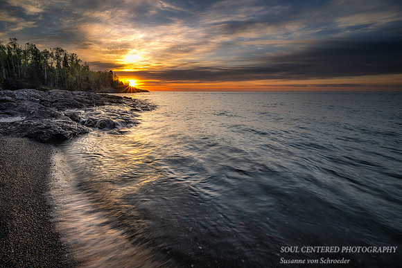 Sunrise at the mouth of the Temperance River, June '22