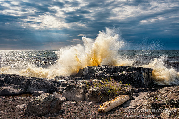 Crashing waves, Lake Superior