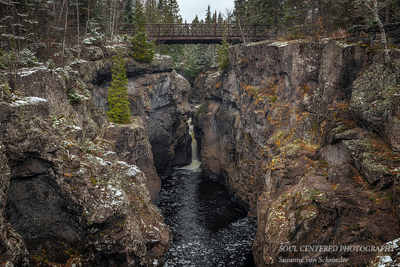 Temperance River gorge 2, early Nov. 2021