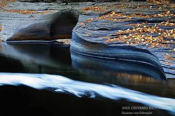 Rock, water, lines & curves 1
