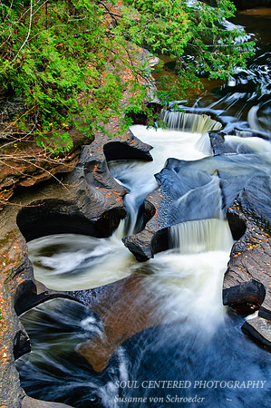 Presque Isle river, pot holes 3