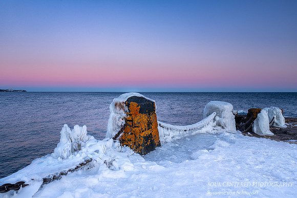 Pink & blue evening sky at Gooseberry Falls State park, Febr. '20 2
