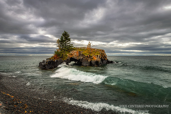 Hollow Rock, waves, fall 2020 1
