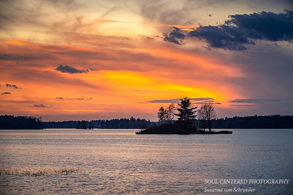 Sunset colors, island, end April '20 1