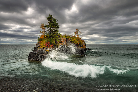Hollow Rock, waves, fall 2020 2