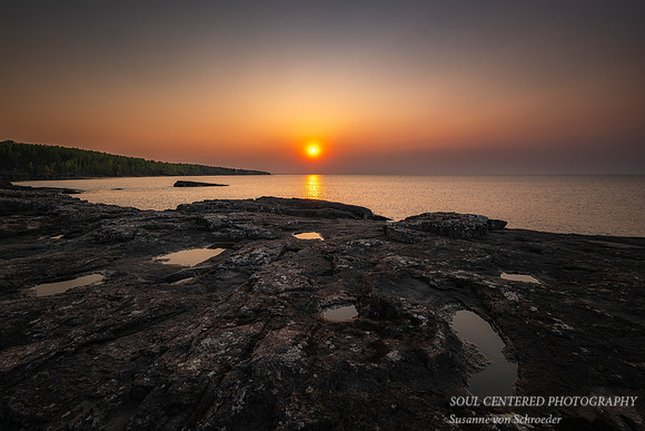Sunrise at Temperance River State park 4