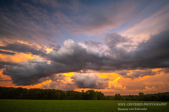 Thunderstorm clouds at sunset, Sept. 2.'22 5