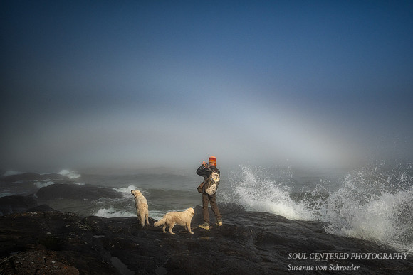 Fog Bow, Bill & dogs, June '24