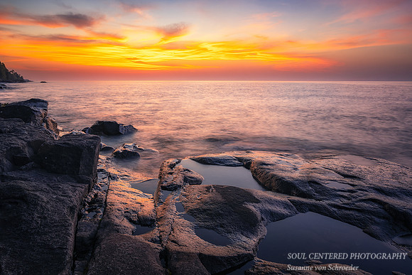 Colors of dawn, Lake Superior, Oct. '23 1
